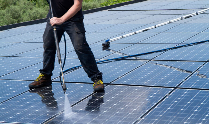 Comment maintenir ses panneaux solaires en bon état ?